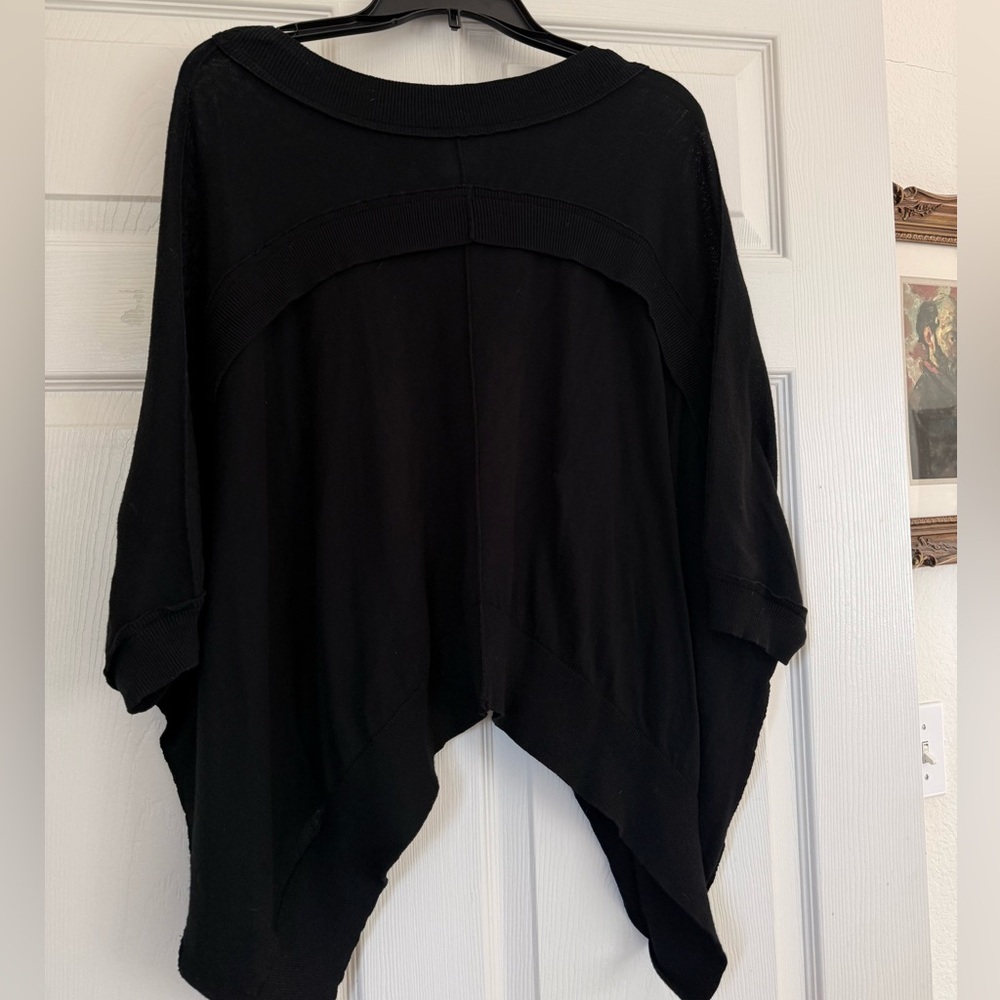 Planet by Lauren G cotton batwing top - Picture 2 of 5